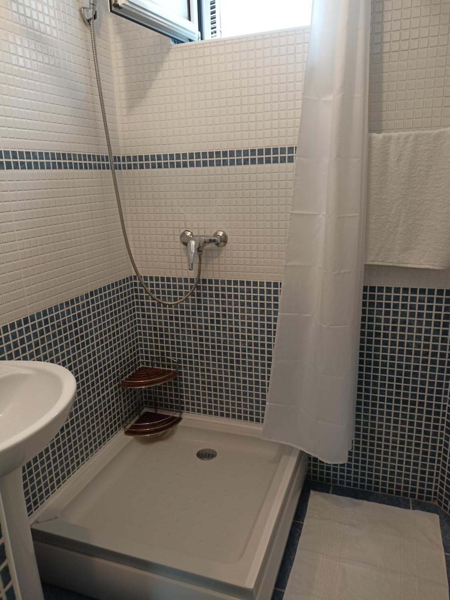 Apartment Deluxe Ina Free Parking Budva